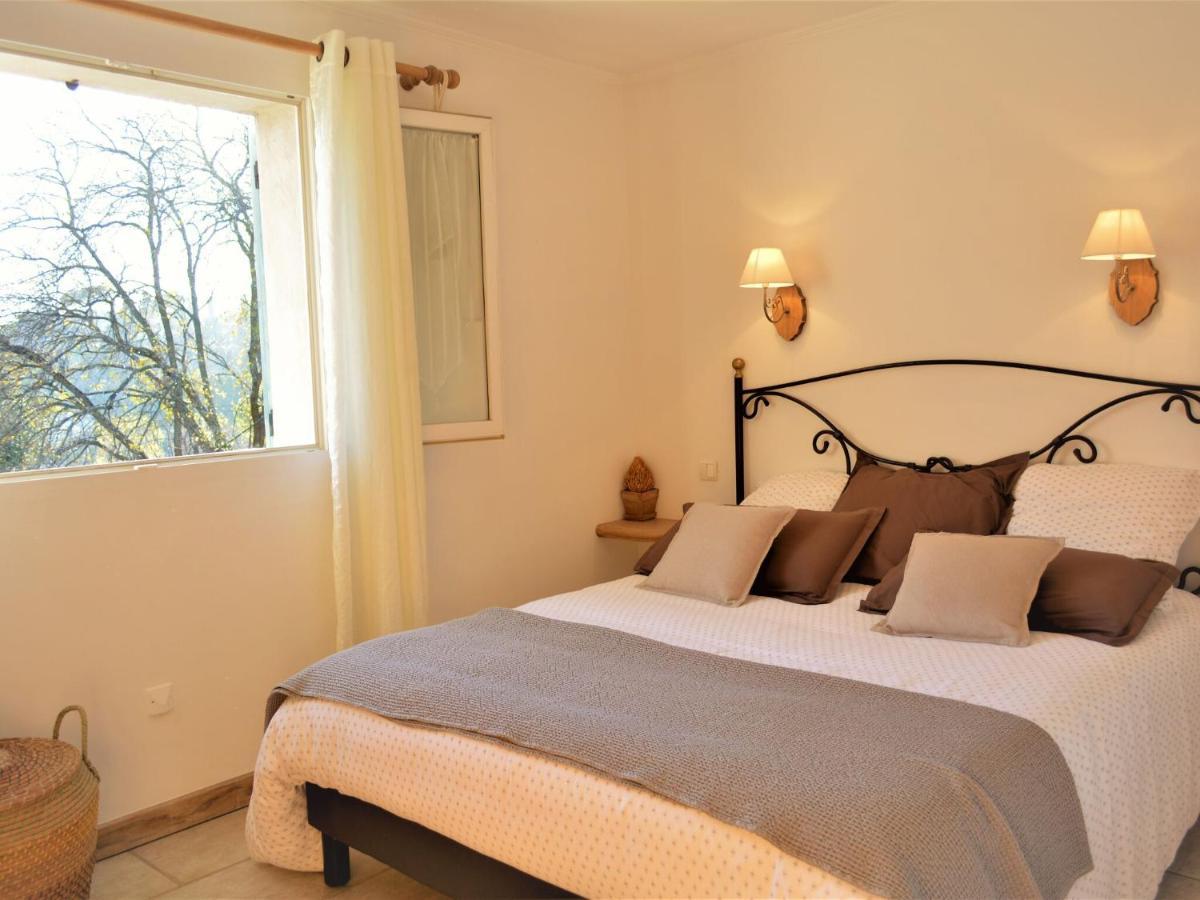 Peaceful Villa In Saint Paul De Vence With Pool 外观 照片