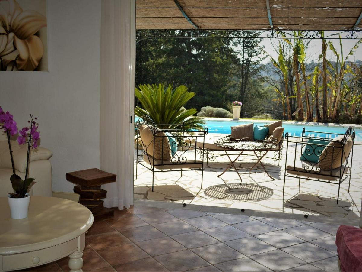 Peaceful Villa In Saint Paul De Vence With Pool 外观 照片